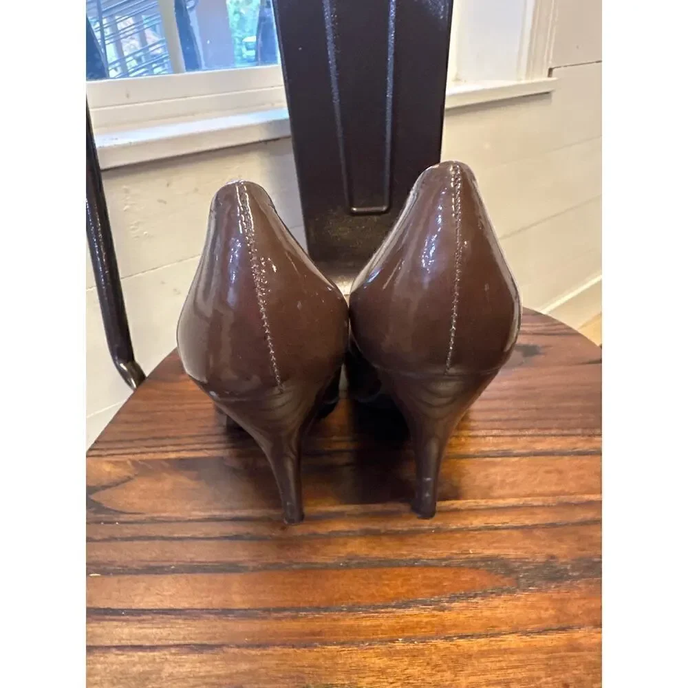 BCBG Girls Patent Leather Heels, Womens 7 1/2, Brown Patent Leather